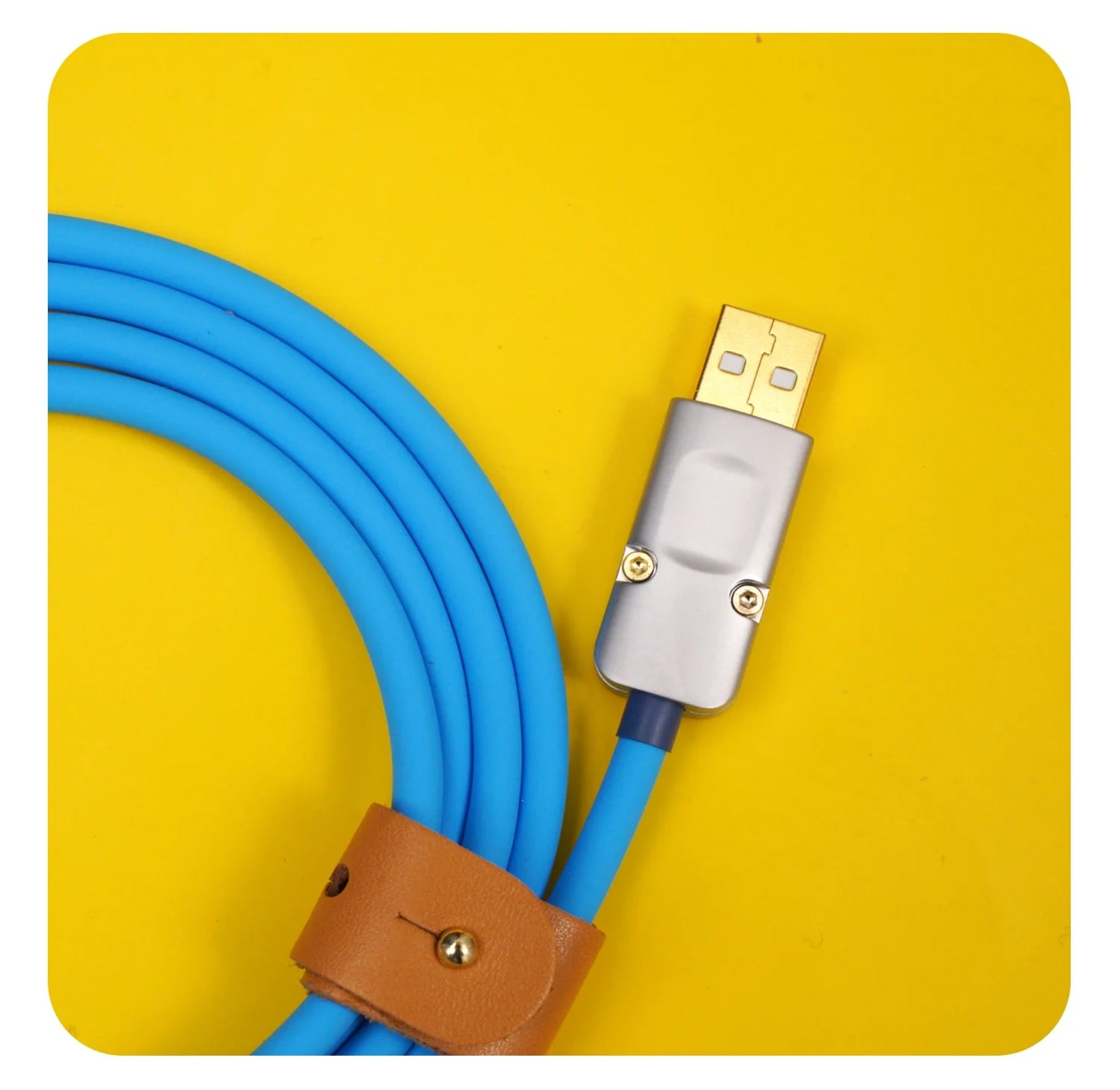 Off the shelf GeekCable computer customized data c - Vue de côté