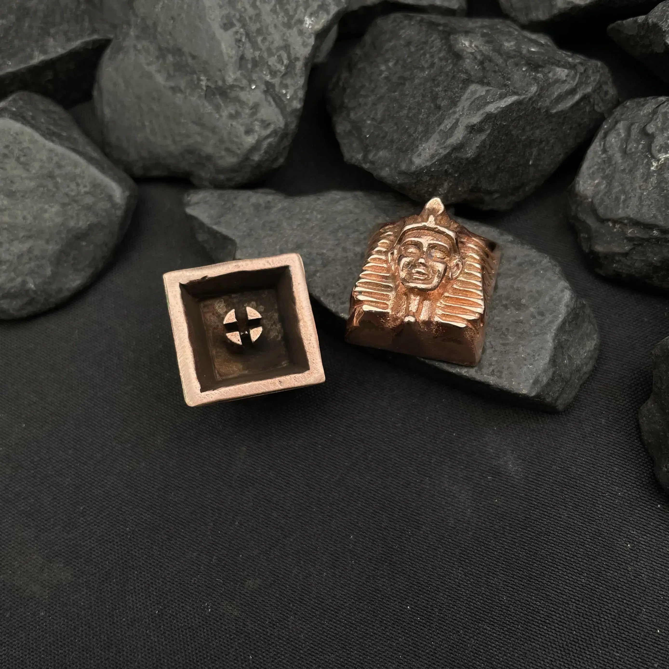 Artisan Keycaps Égypte Rose Gold